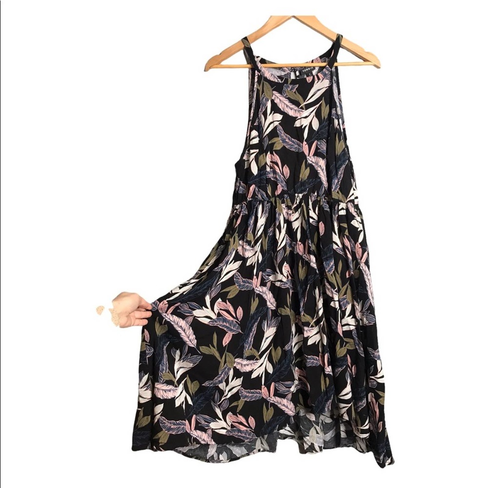 Torrid | Black Sleeveless Dress Pink Floral print keyhole button back•